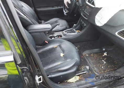 2013 Dodge Avenger Sxt z USA, uszkodzony, nr VIN 1C3CDZCG7DN717278